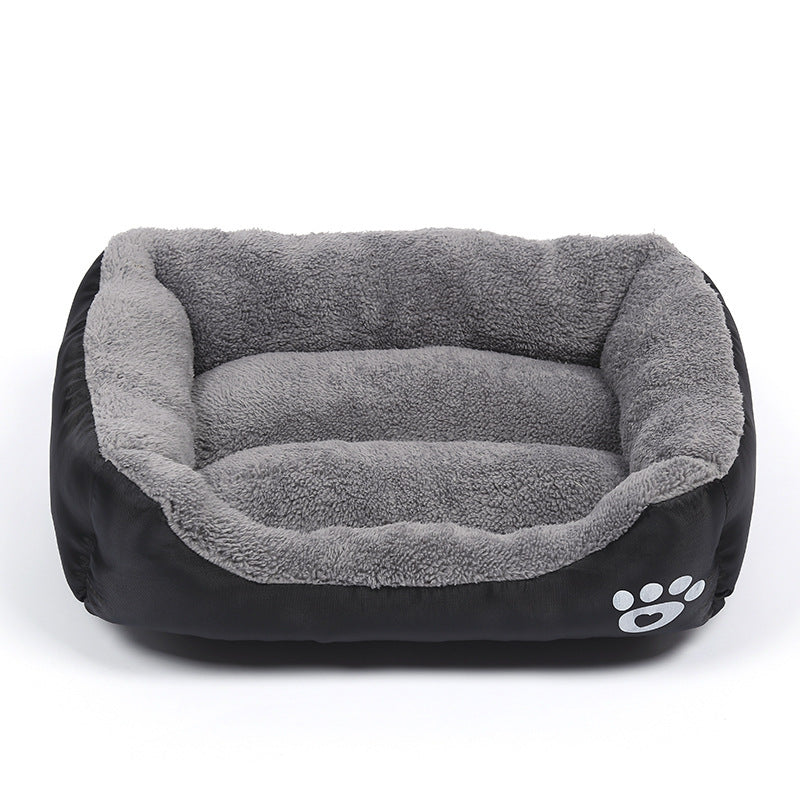 Soft & Cozy Fleece Pet Bed | Waterproof Bottom for All Pet Sizes