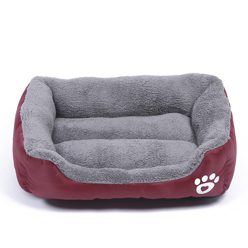 Soft & Cozy Fleece Pet Bed | Waterproof Bottom for All Pet Sizes