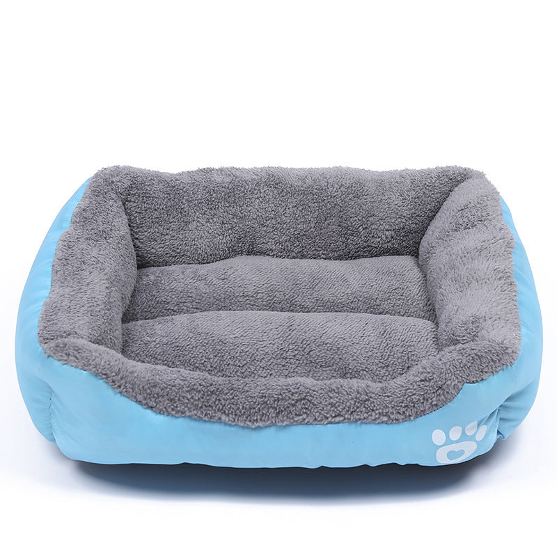 Soft & Cozy Fleece Pet Bed | Waterproof Bottom for All Pet Sizes