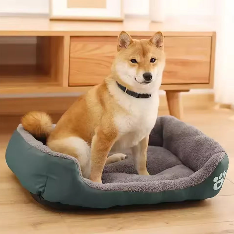 Soft & Cozy Fleece Pet Bed | Waterproof Bottom for All Pet Sizes