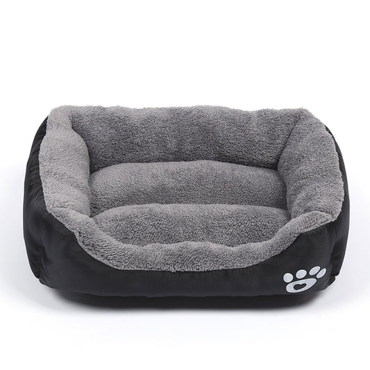 Soft & Cozy Fleece Pet Bed | Waterproof Bottom for All Pet Sizes